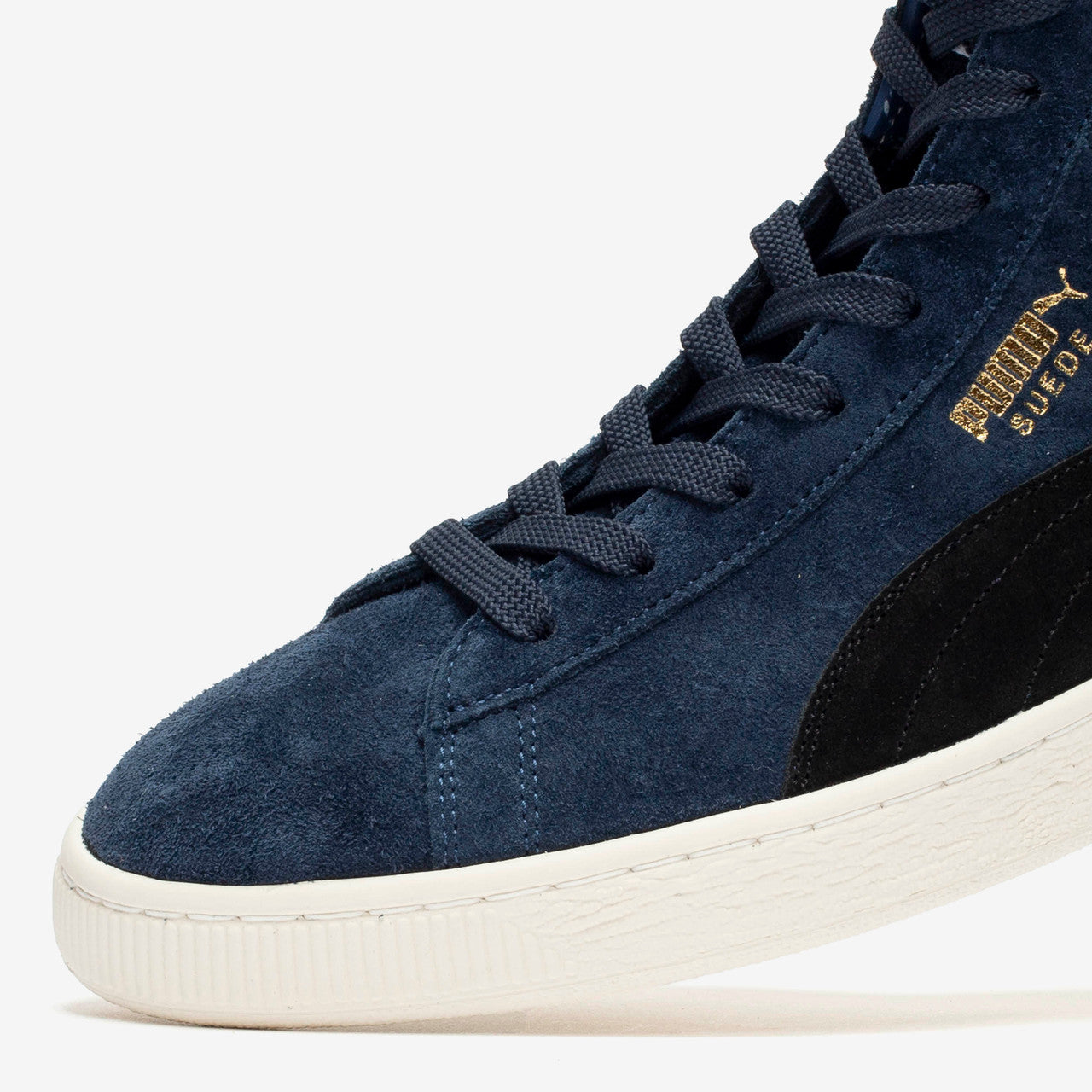 Suede Classic Mid x Noah