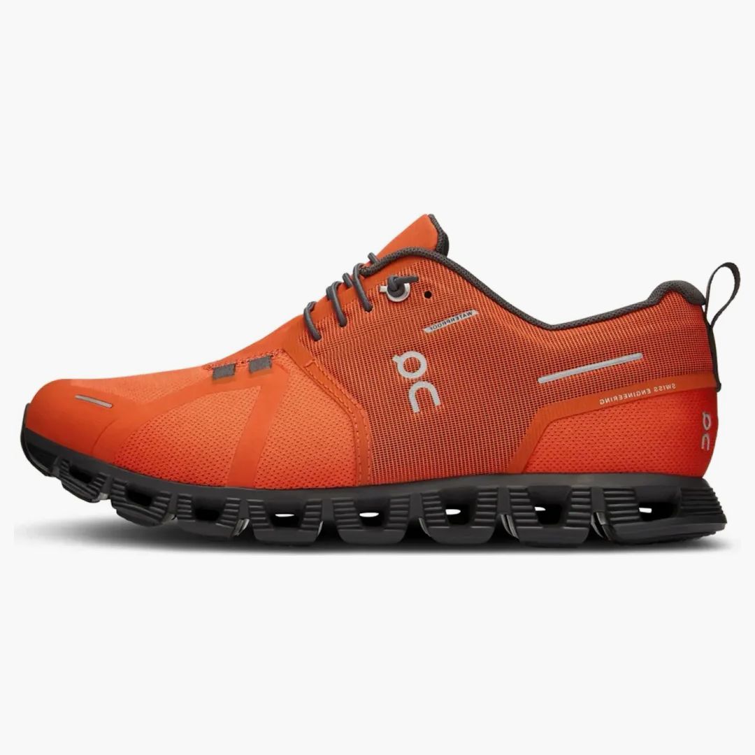On Running Cloud 5 Waterproof Flame Eclipse (women's)