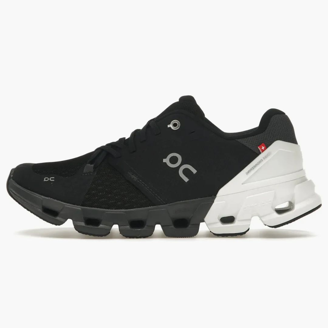 On Running Cloudflyer 4 Black White (women's)